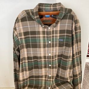 Columbia button Down shirt